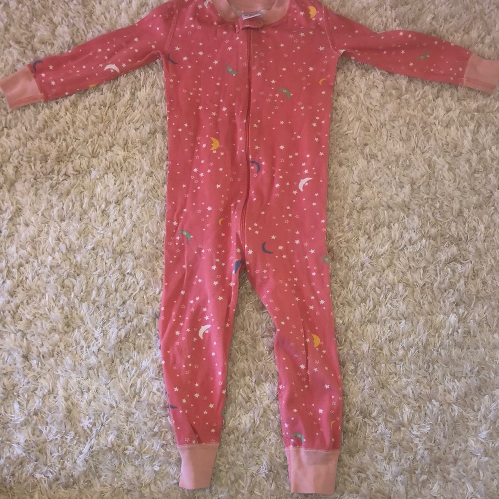 Hanna Andersson size 3 (90) star onsie pajama set